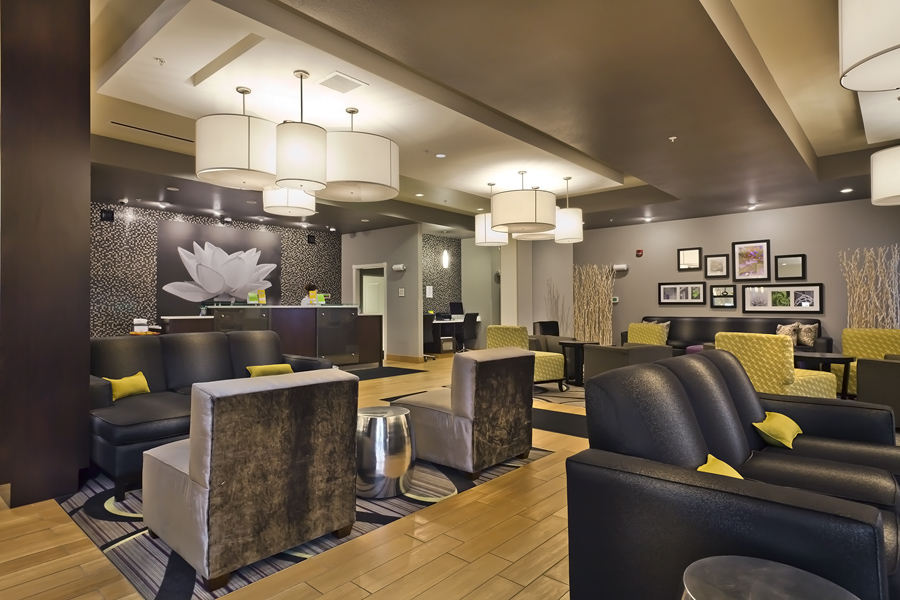 La Quinta Inn and Suites Lobby Hotel Design - Montana Architect