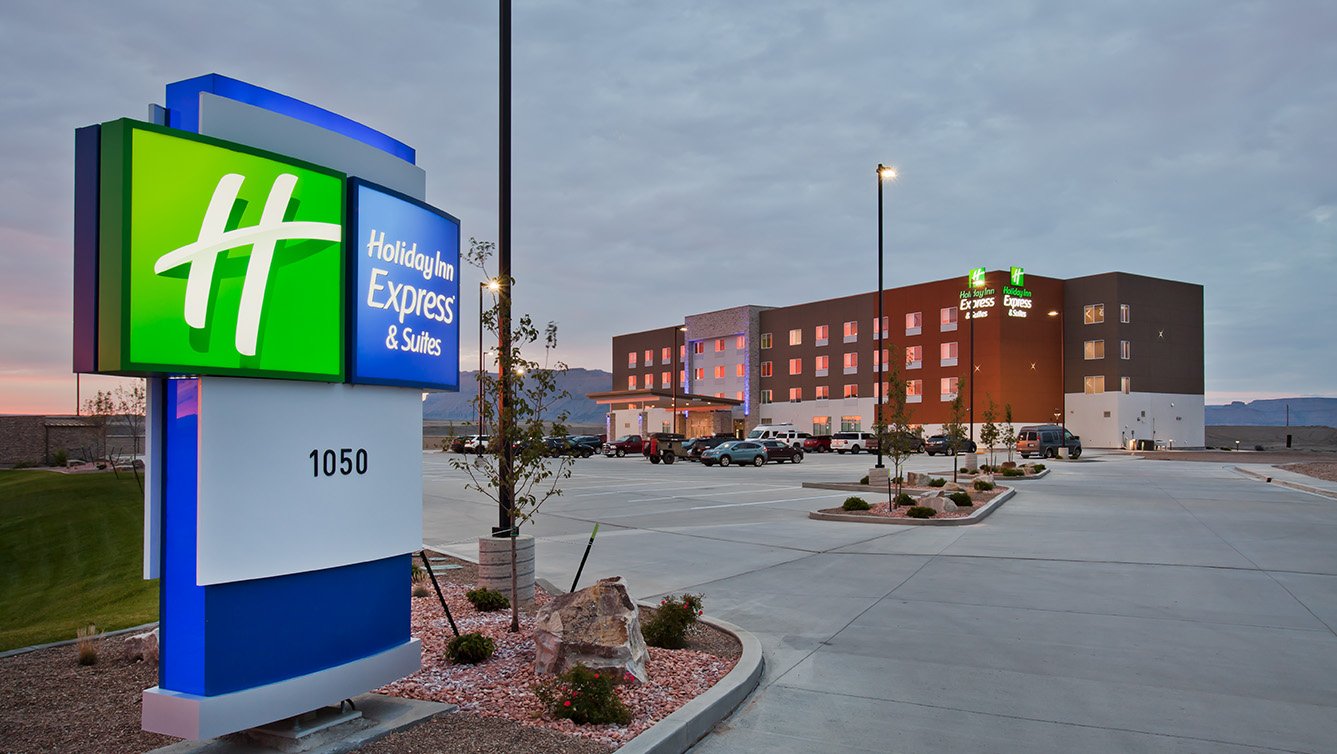Holiday Inn Express &amp; Suites Hotel Design in Green River, UT - Hospitality Architects