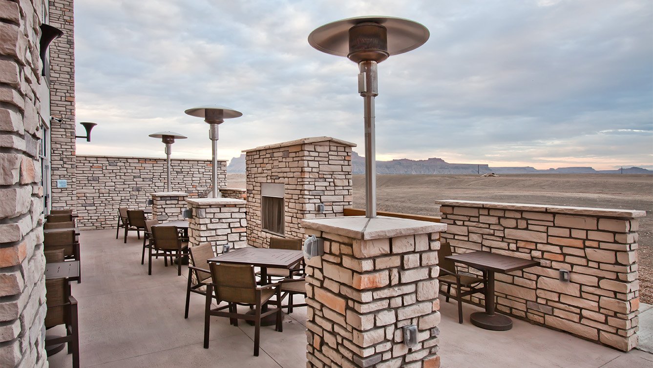 Holiday Inn Express &amp; Suites Hotel Outdoor Patio in Green River, UT - Utah Architect