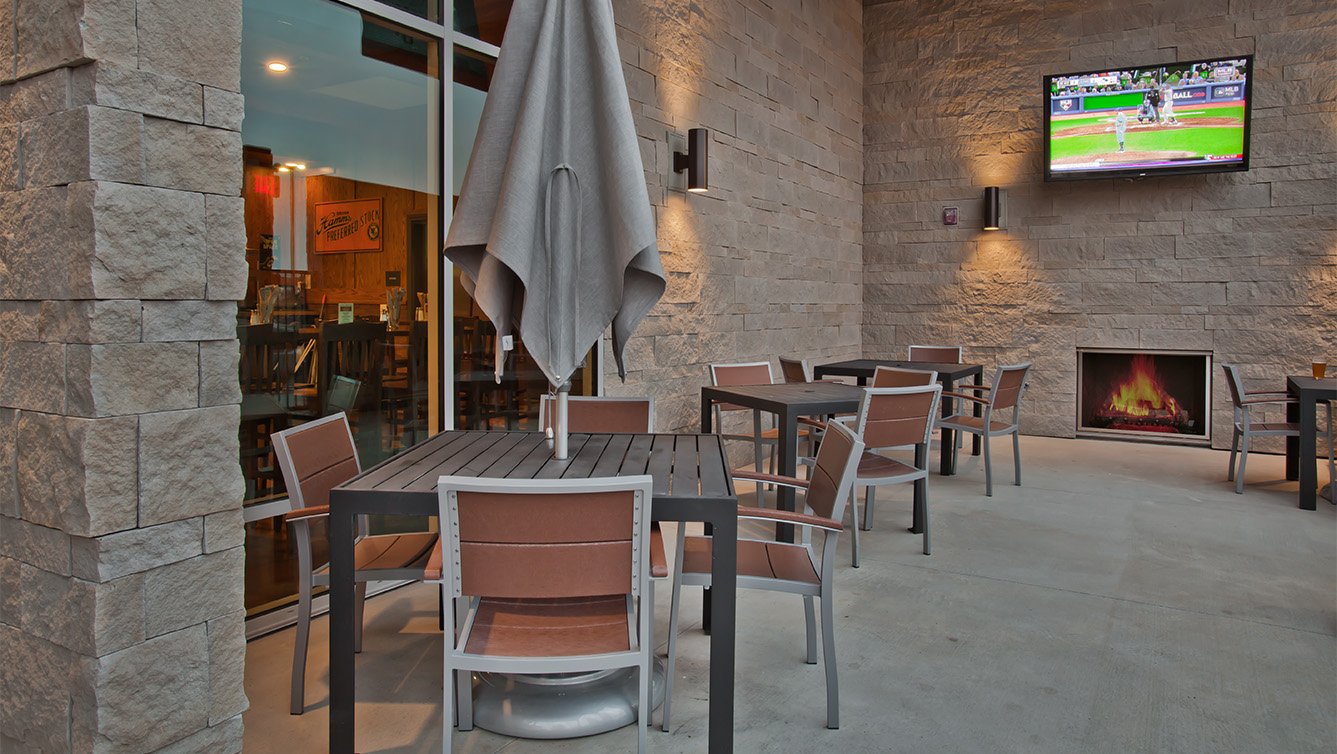 Crooked Pint Restaurant Building Design in Glendale, AZ - Outdoor Seating