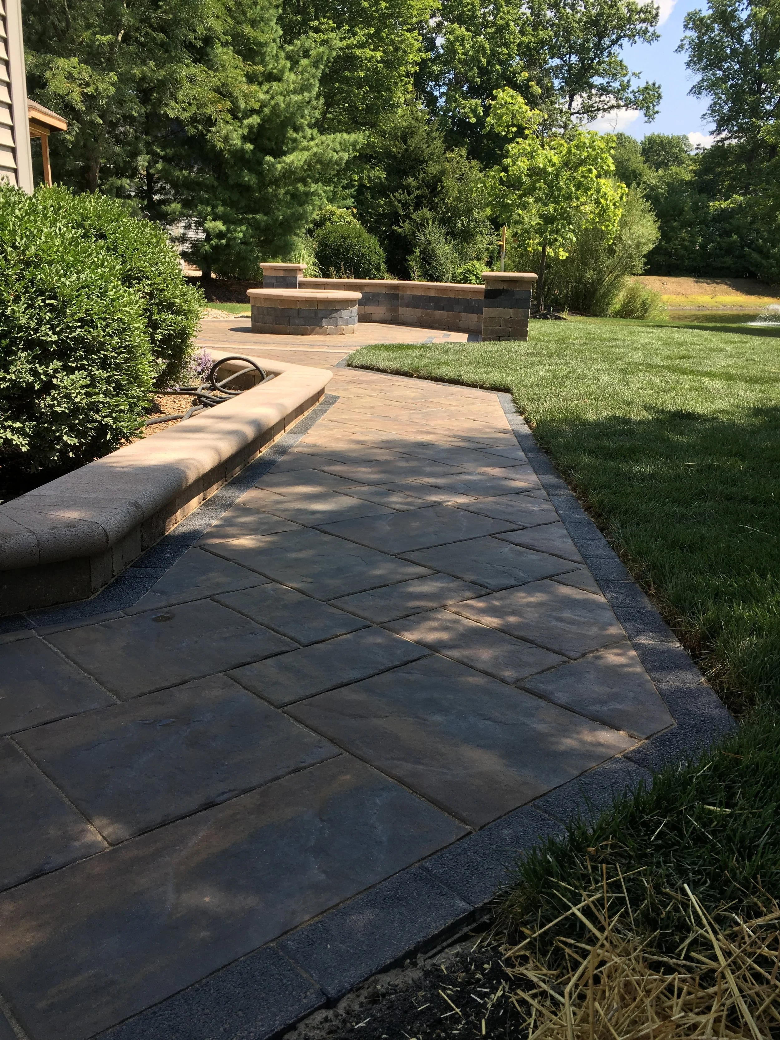 Paver walkway and plantings in Wadsworth Township, OH