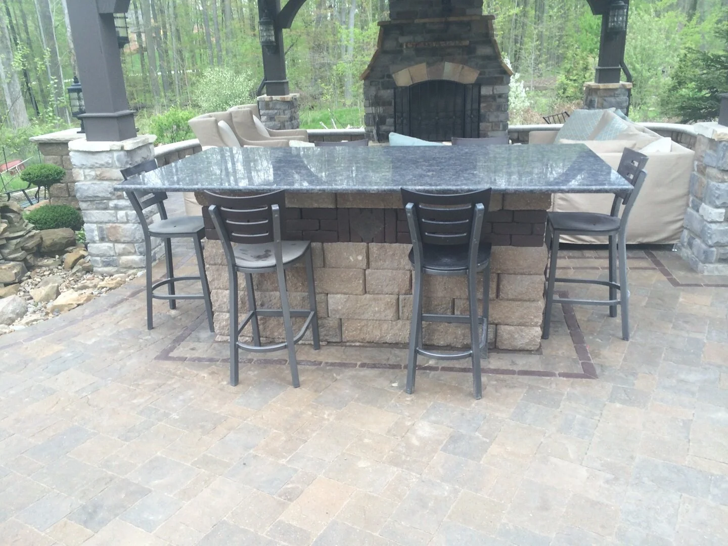 Paver patio with outdoor kitchen in Sharon Township, OH