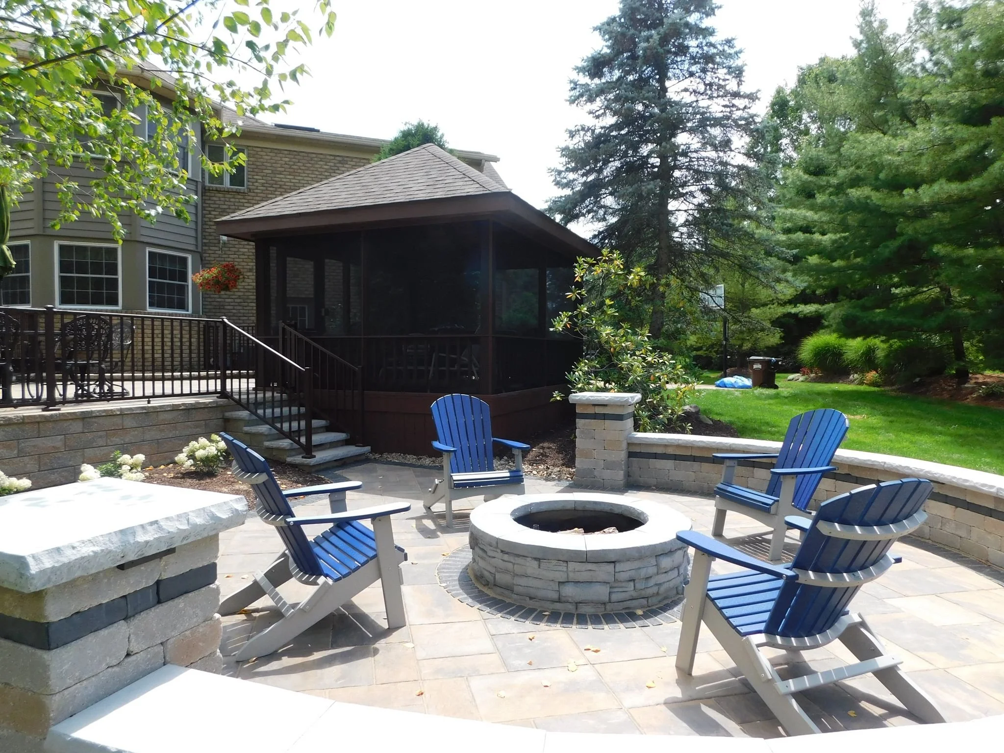 The Addition of a Fire Pit Will Increase the Urge to Get Outside in the Bath Township and Sharon Township, OH Areas