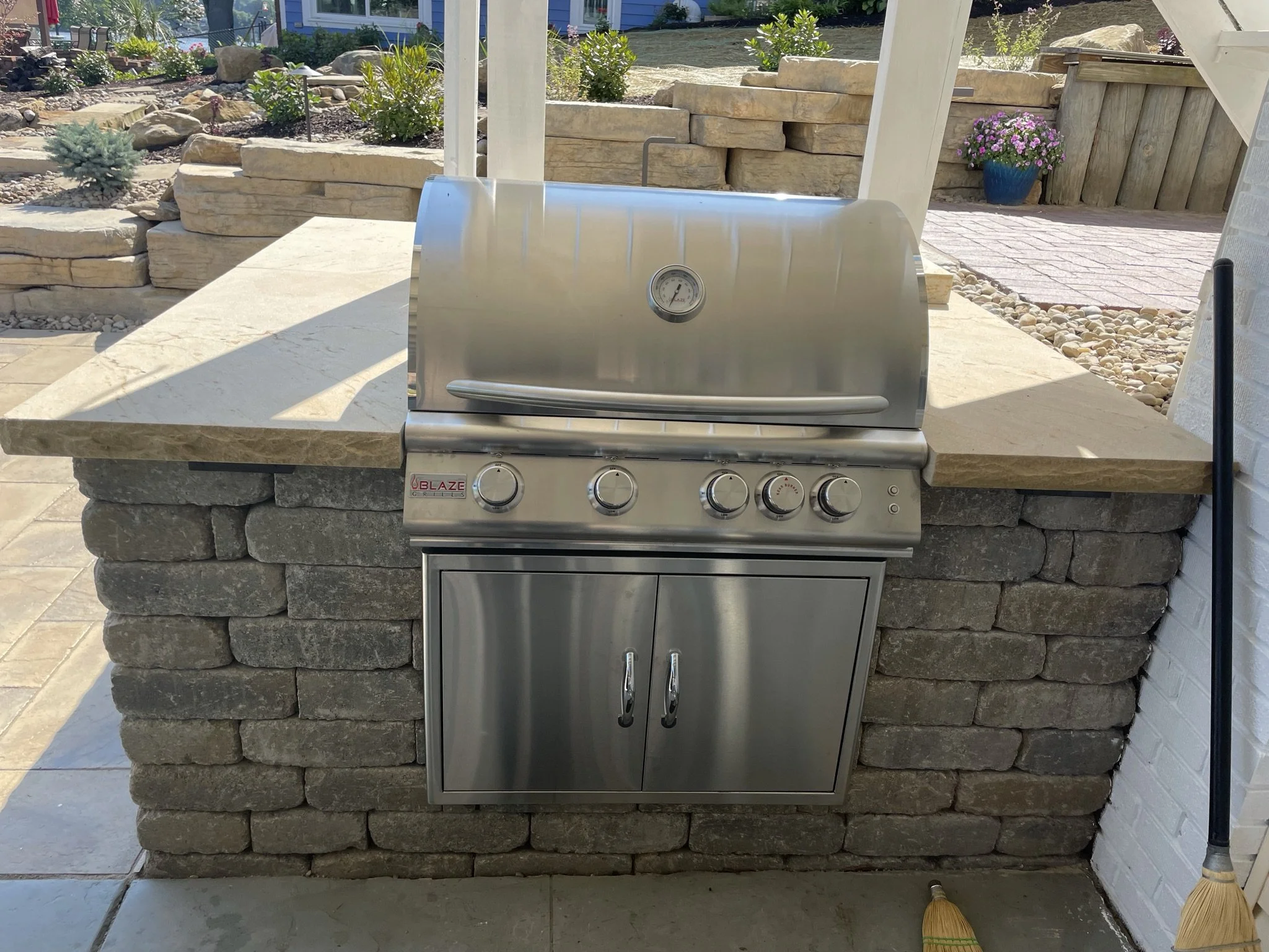 Turn Your Brecksville, OH Backyard into a Culinary Paradise with an Outdoor Kitchen and Fire Pit