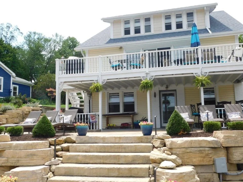 9 Landscaping Ideas for Upscale Homes in Medina and Medina Township, OH by an Expert Landscaping Company