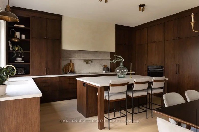 60 Athol Avenue // Listed by @wynfordhomes