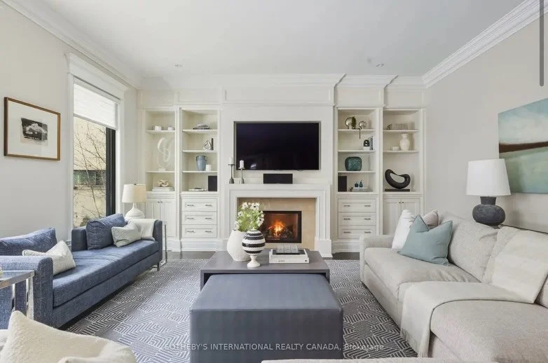 4 Ridgefield Road // Listed by @alessiapolo and Lisa Searchfeild
