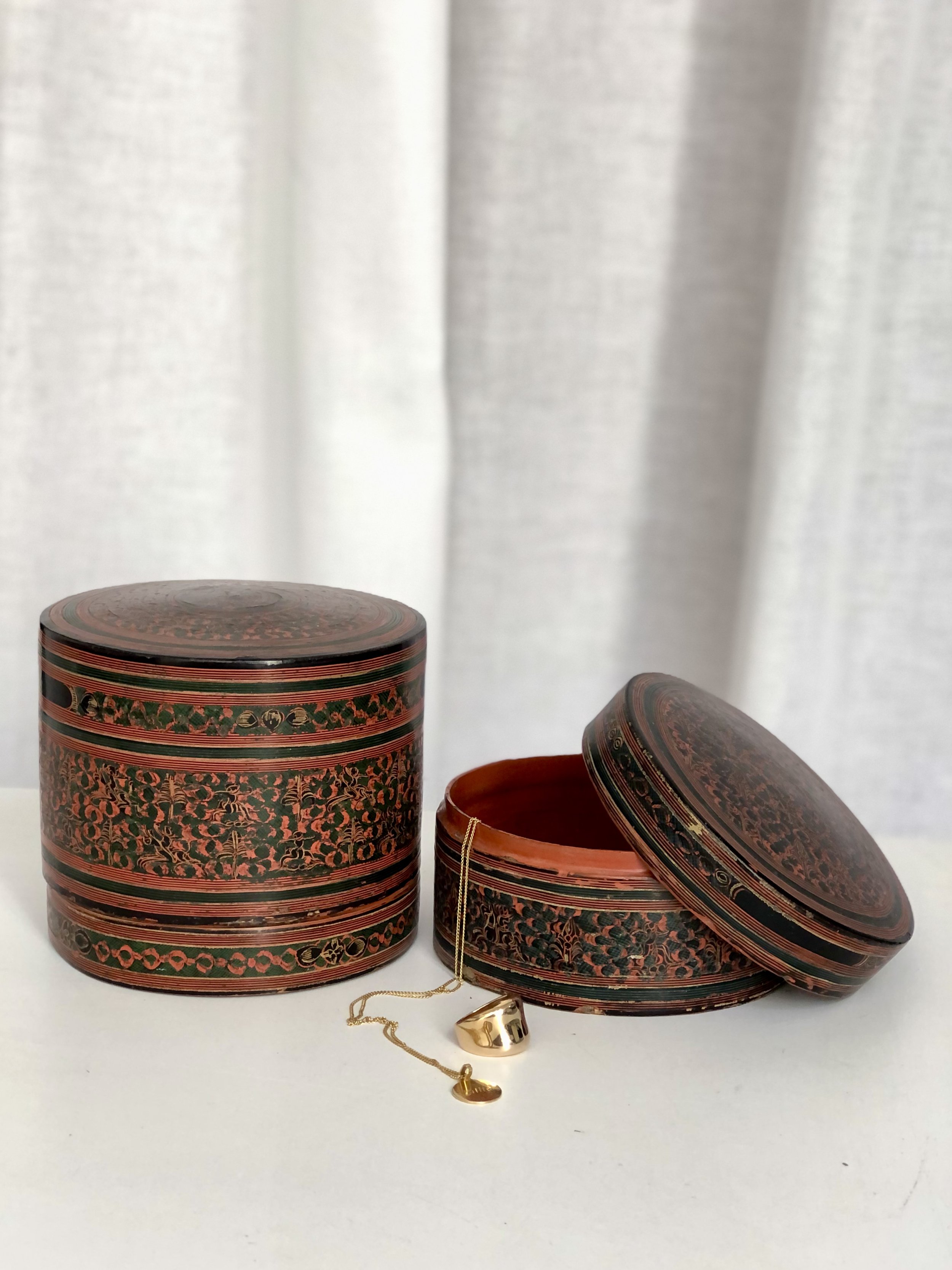 PETITE BOITE A BETEL