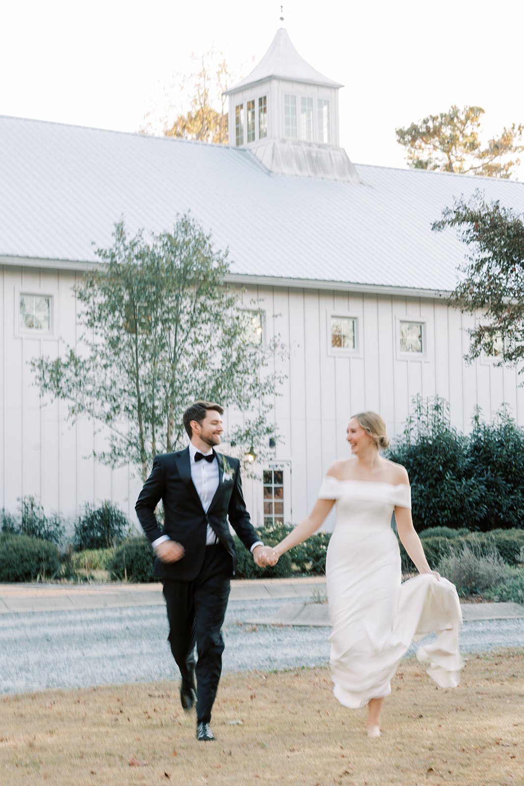 JRPAbbyScottBridalPortrait-186.jpg