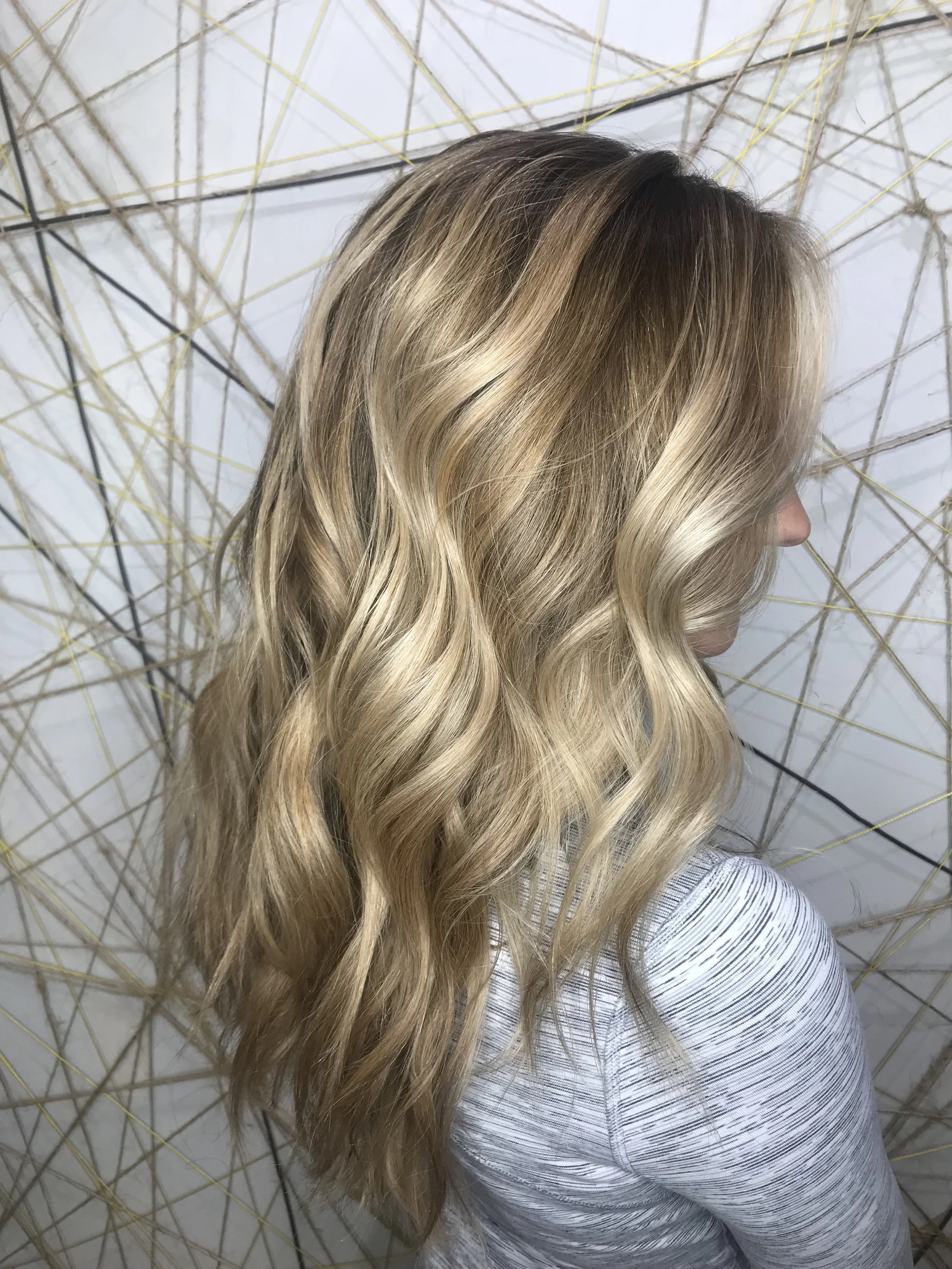 How I Keep My Hair Long, Blonde & Healthy