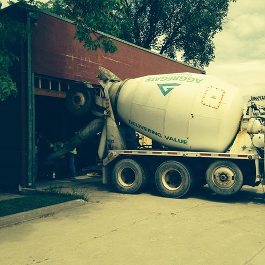 concrete truck.jpg