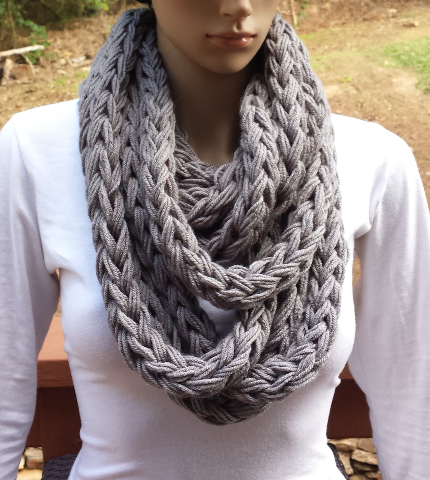 CROCHET CHUNKY INFINITY SCARF PATTERN —  - Yarns, Patterns and  Accessories