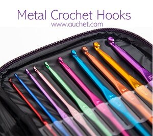 CROCHET HOOK SET - INCLUDES 22 HOOKS + 1 CASE —  - Yarns,  Patterns and Accessories