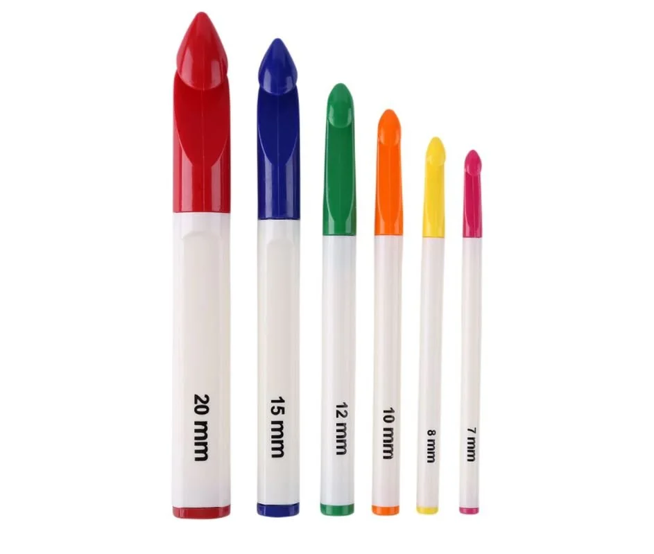 JUMBO CROCHET HOOKS - IN-LINE - 6 HOOKS