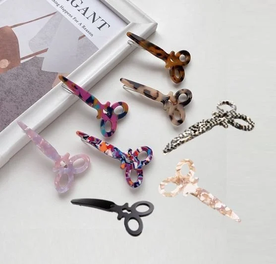 SCISSOR HAIR CLIP - TORTOISE