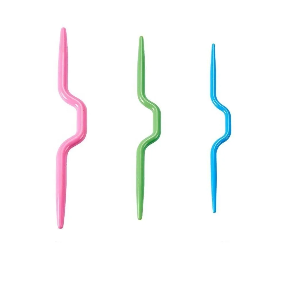 CABLE KNITTING NEEDLES - PLASTIC - 3 PIECES