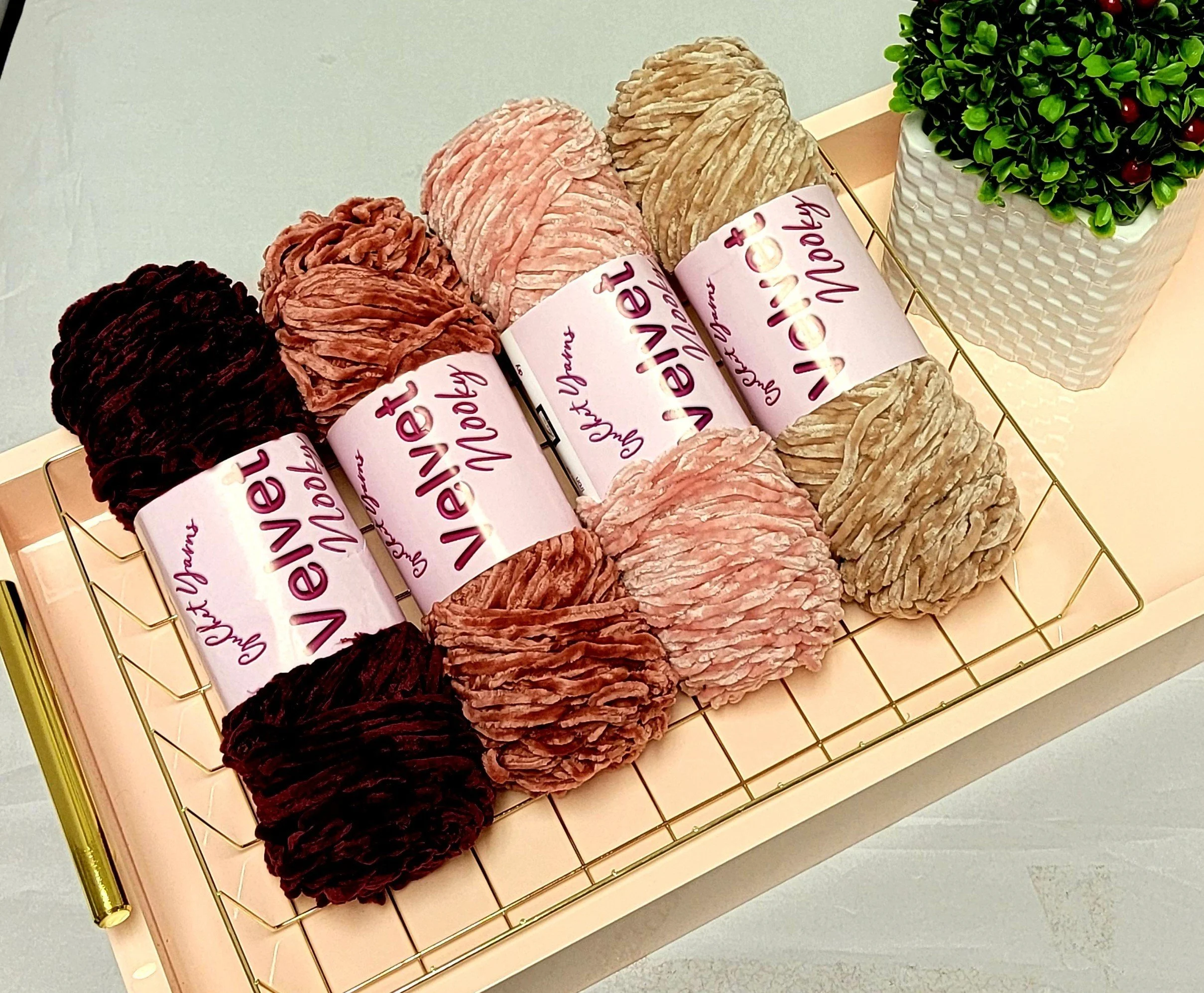 YARN GIFT SET - VELVET - RICH ROSE