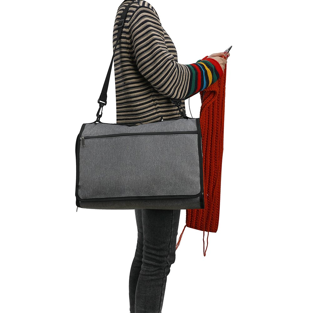 2 Hangable and Portable Yarn Bag by GuChet (11).jpg