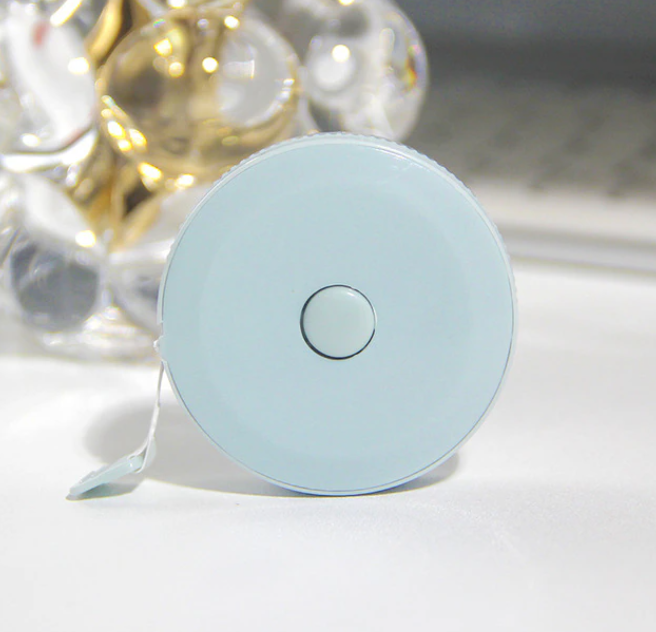 Retracktable Tape Measures by GuChet - Plastic 12.PNG