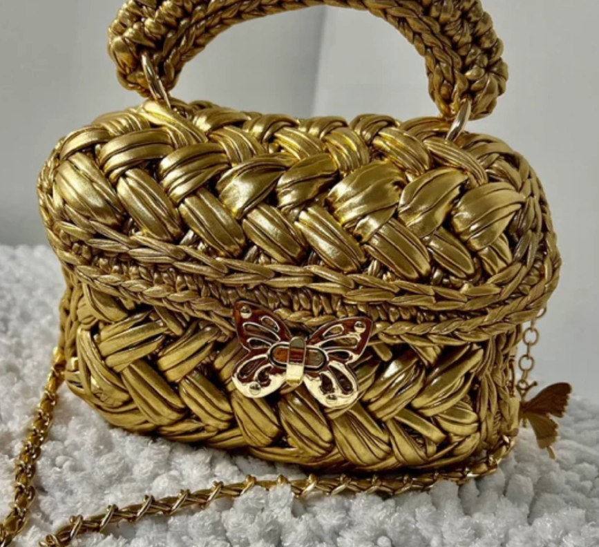 kfdlhfjkashdjks sample gold purse.PNG