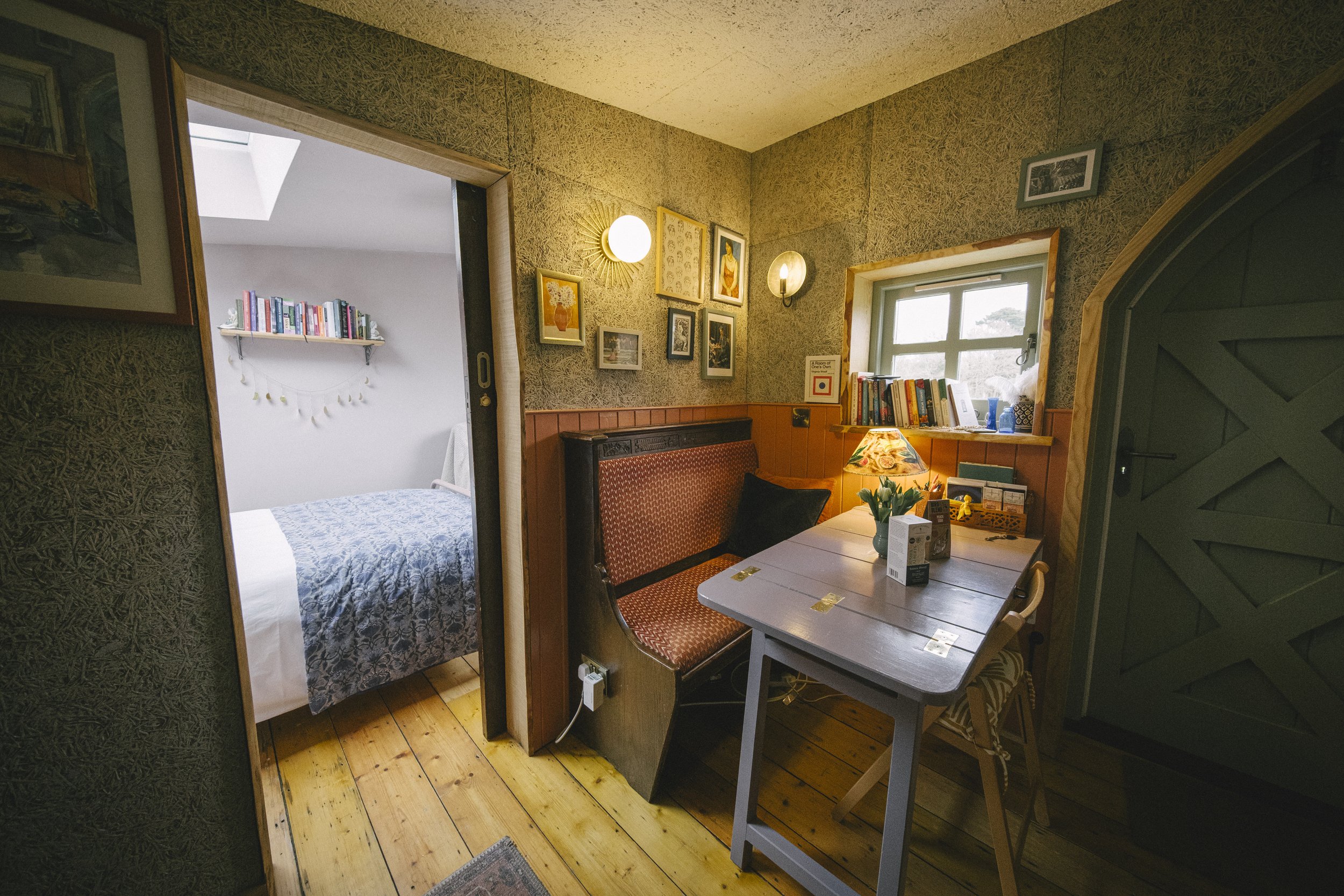 STARCROFT FARM CABINS