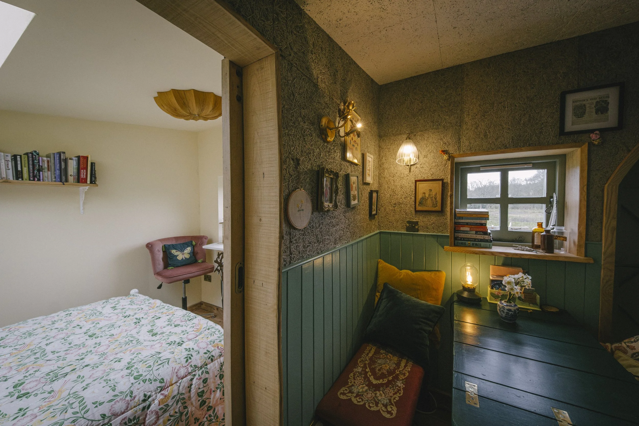 STARCROFT FARM CABINS