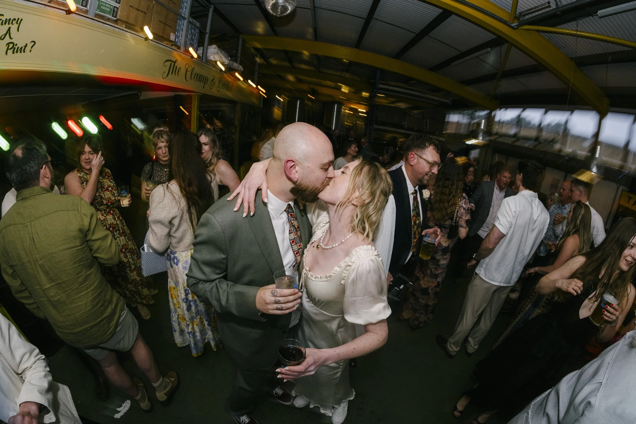 26.05.16_JESS & JONTY_ALICE DENNY_639.jpg