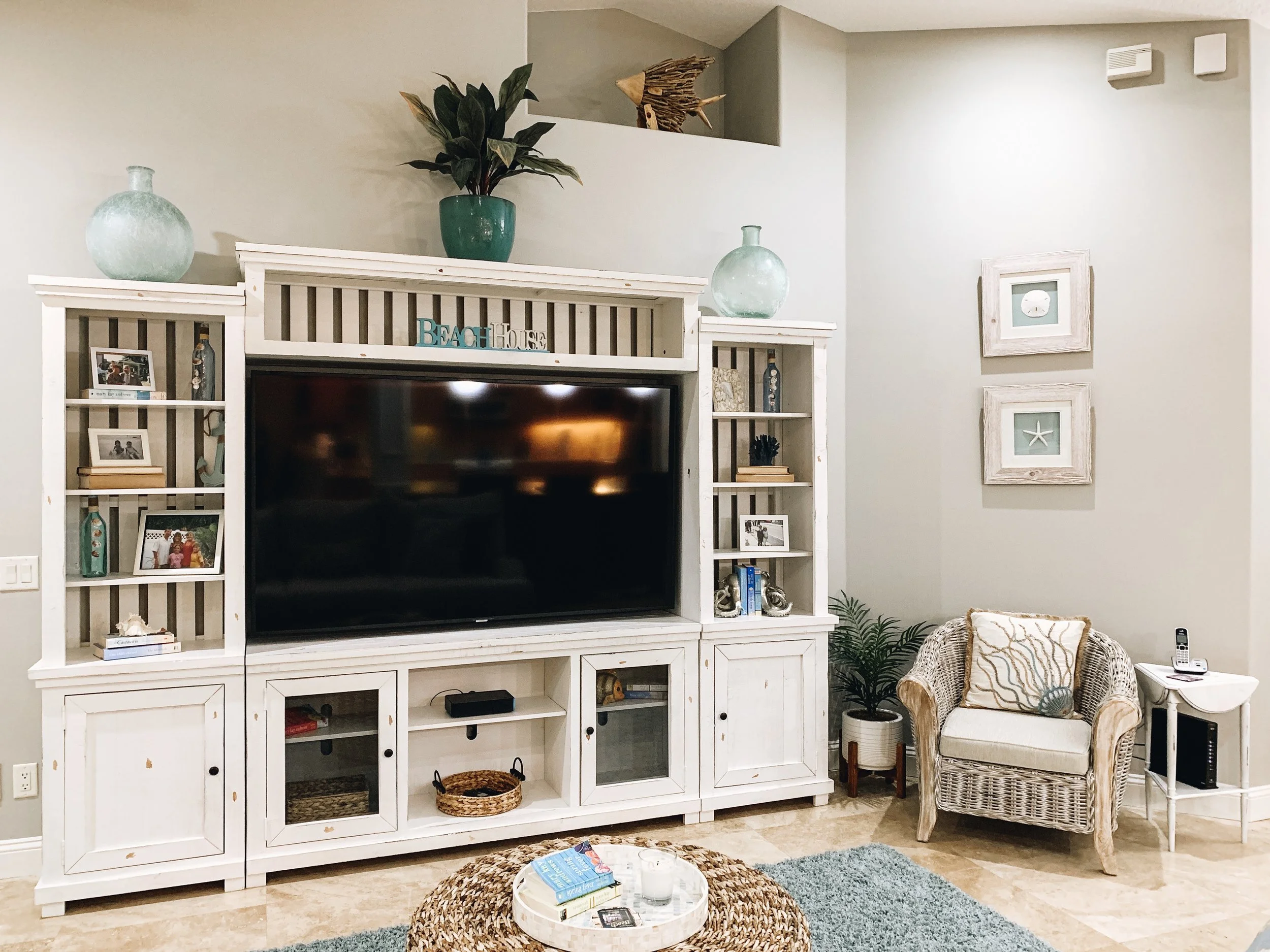 Residential Coastal Home Interiors By Kaitlyn
