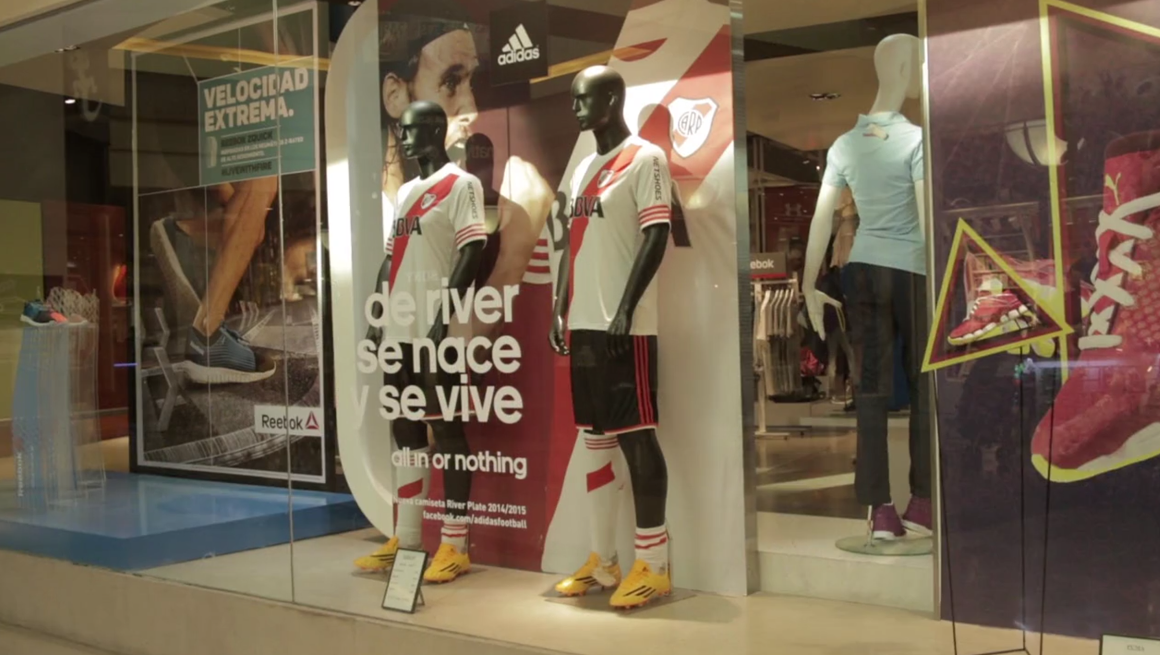 2018-05-02 10_57_08-REMODELACIÓN ADIDAS STORE on Vimeo.png