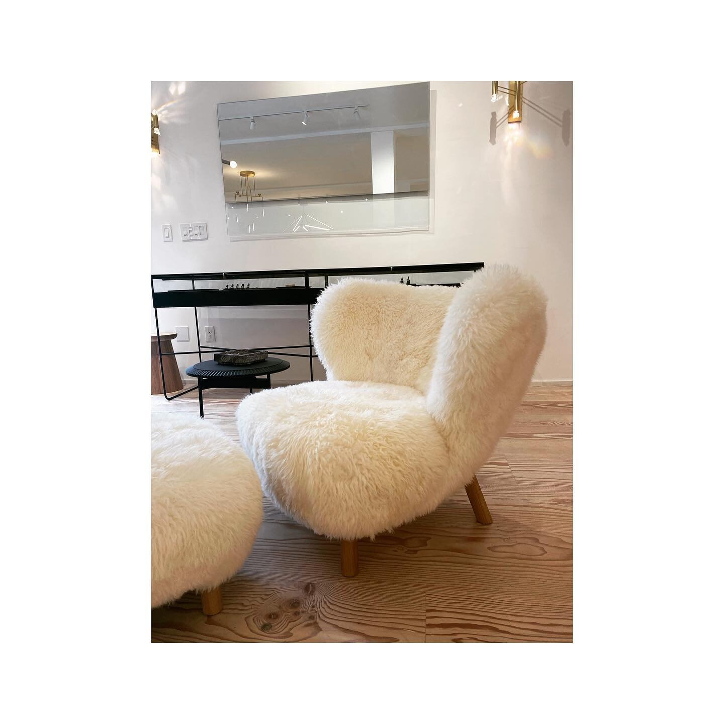This chair is as comfy as it looks 😍  #iwant #andtradition #petrachair #gardeshop #danishdesign