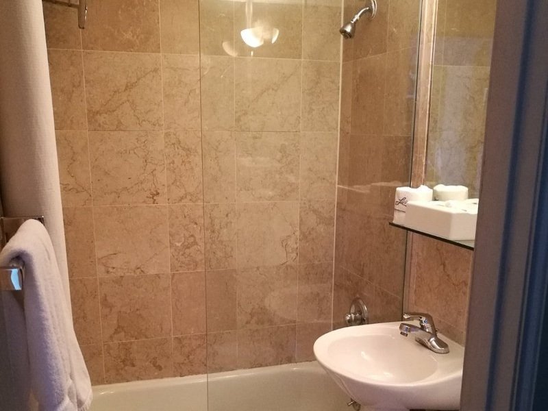 465 CPW - Private Bathroom/Shower