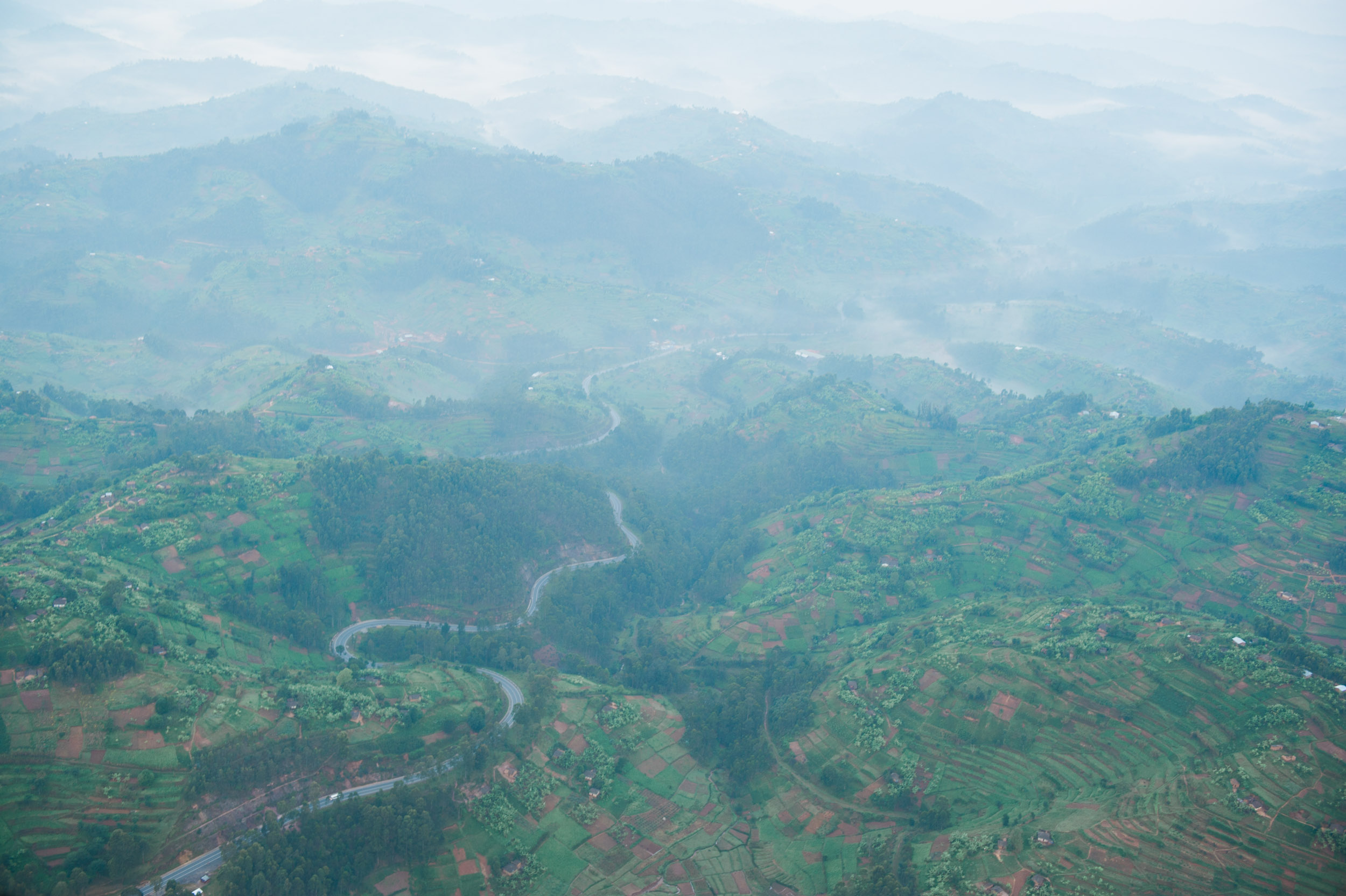  The Kigali-Musanze highway winds its way north toward the Virunga Volcanoes. 