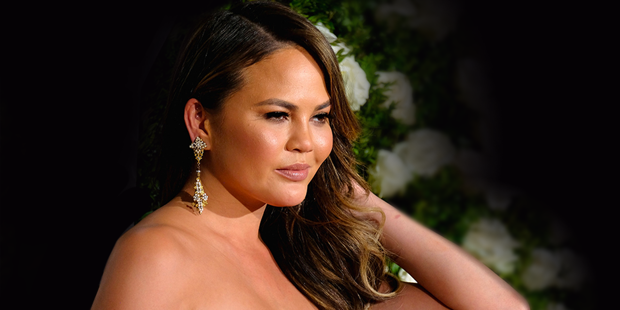 coiffure avec extension: BLONDE PEEK-A-BOO