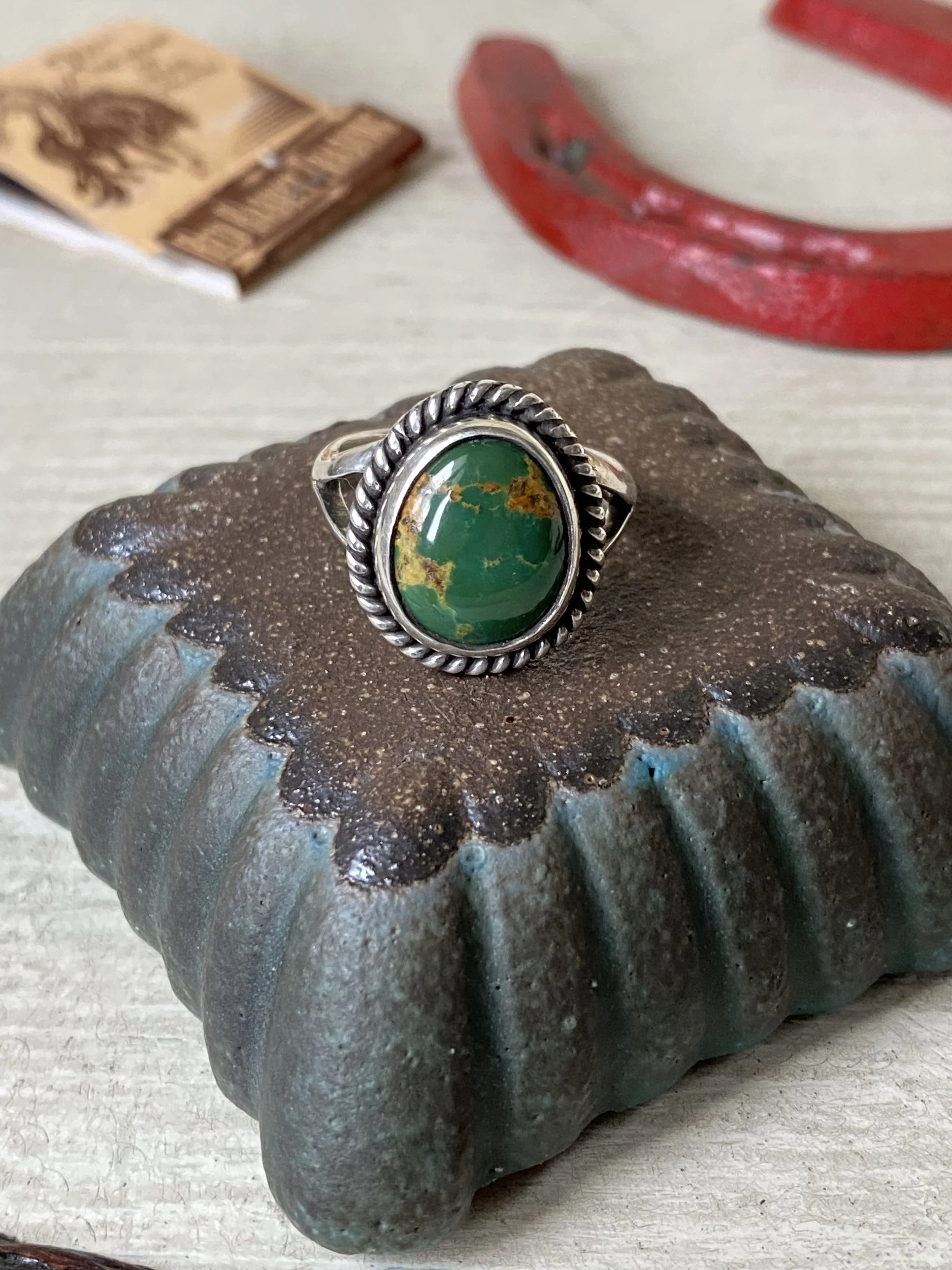 Green Turquoise Twist Ring - Size 8 1/2