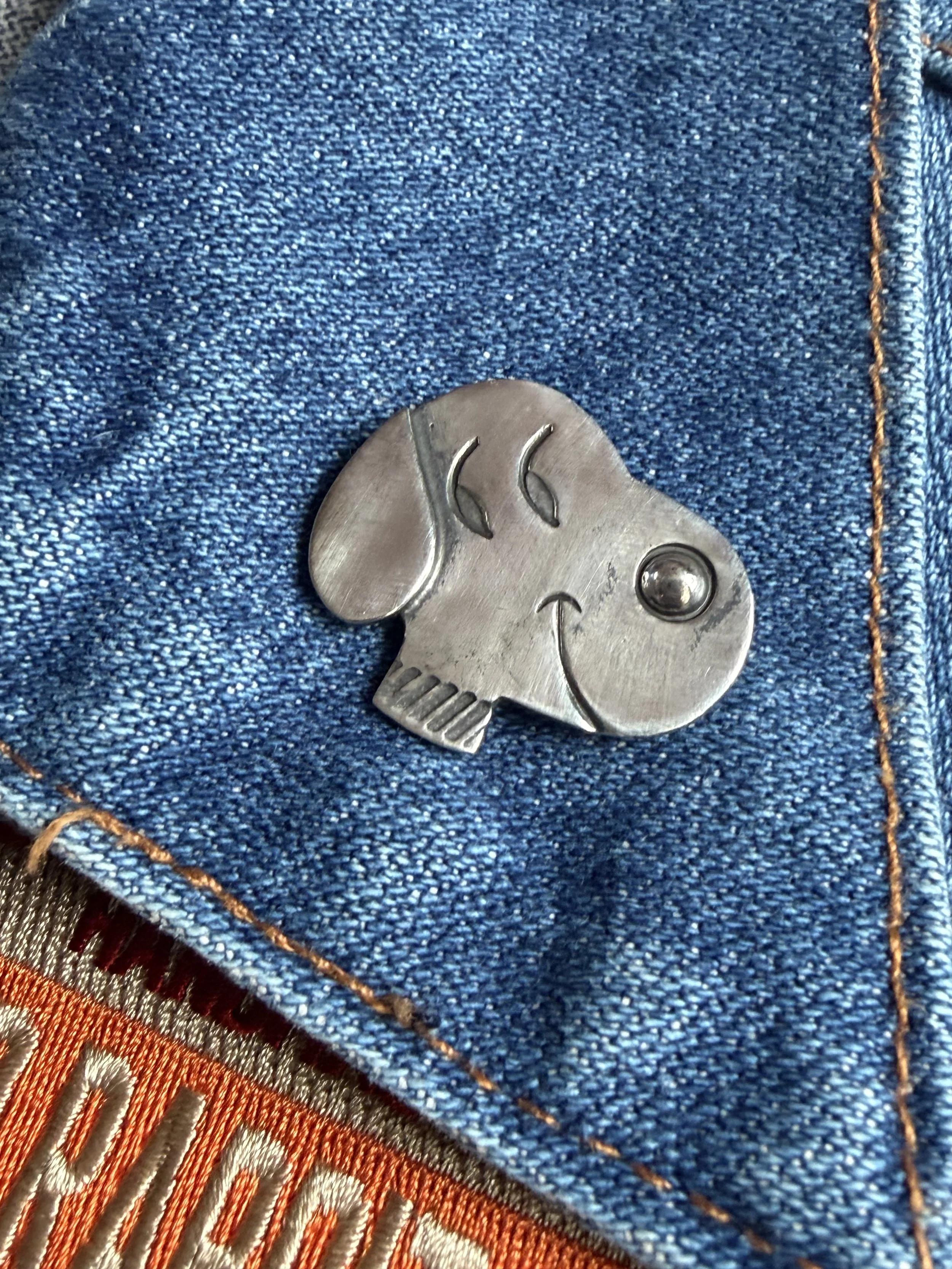 That Dog Pin