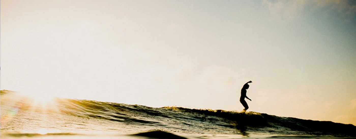 hang-ten.jpg