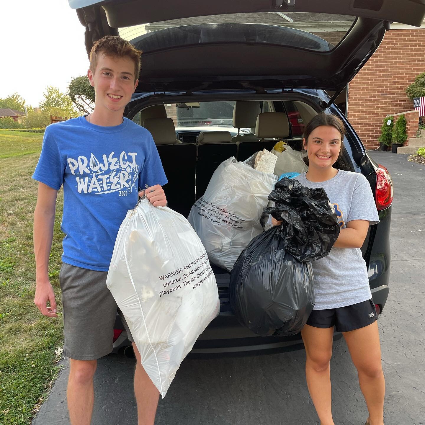 On Day 2 of the Project Water Service Weekend, volunteers picked up 30.0 lbs of trash at three different parks across the North Hills.  Groups cleaned up at North Park, Devlin Park, and Blueberry Hill parks.  Some of this waste will even be reused as