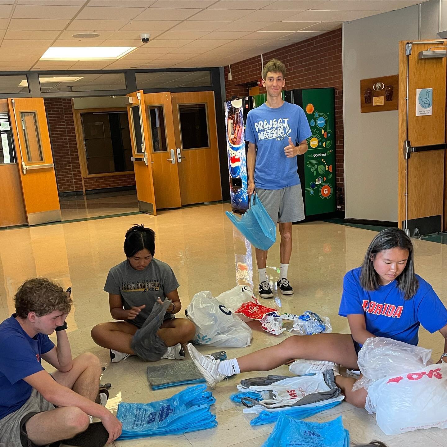 Today, 15 volunteers participated in repurposing plastic bags on Day 1 of our Service Weekend!! We received over 1,000 bags from our plastic bag drive!  Thanks to our generous volunteers and donors, we were able to convert 1,250 plastic bags and begi