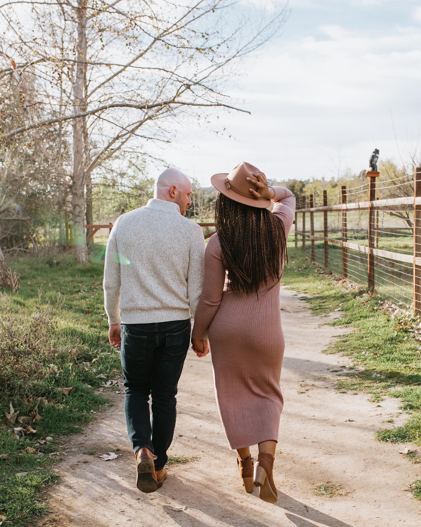 I over think the ten to post I end up not posting at all 🤪 but there&rsquo;s so many gems from the couples I&rsquo;m lucky to work with that I want to share. delivered Jessyca + Ross this morning and I&rsquo;m still swooning over them 😍