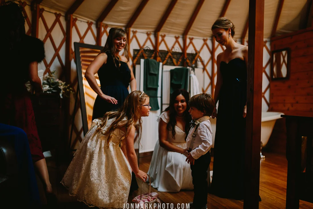victoria bc vancouver island wedding photography merridale ciderworks cidery rainy fall wedding