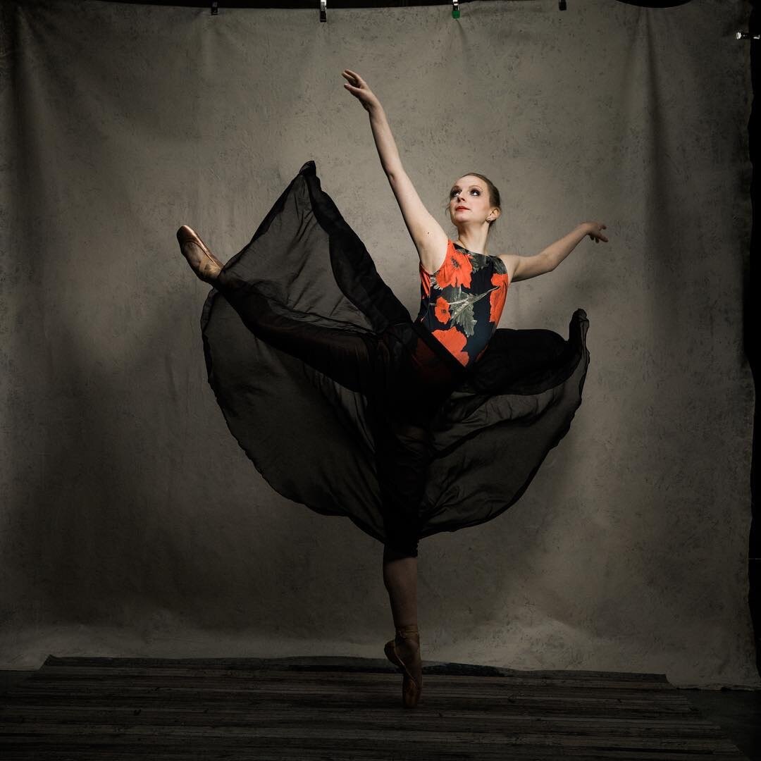 Photo By Holtz Photography