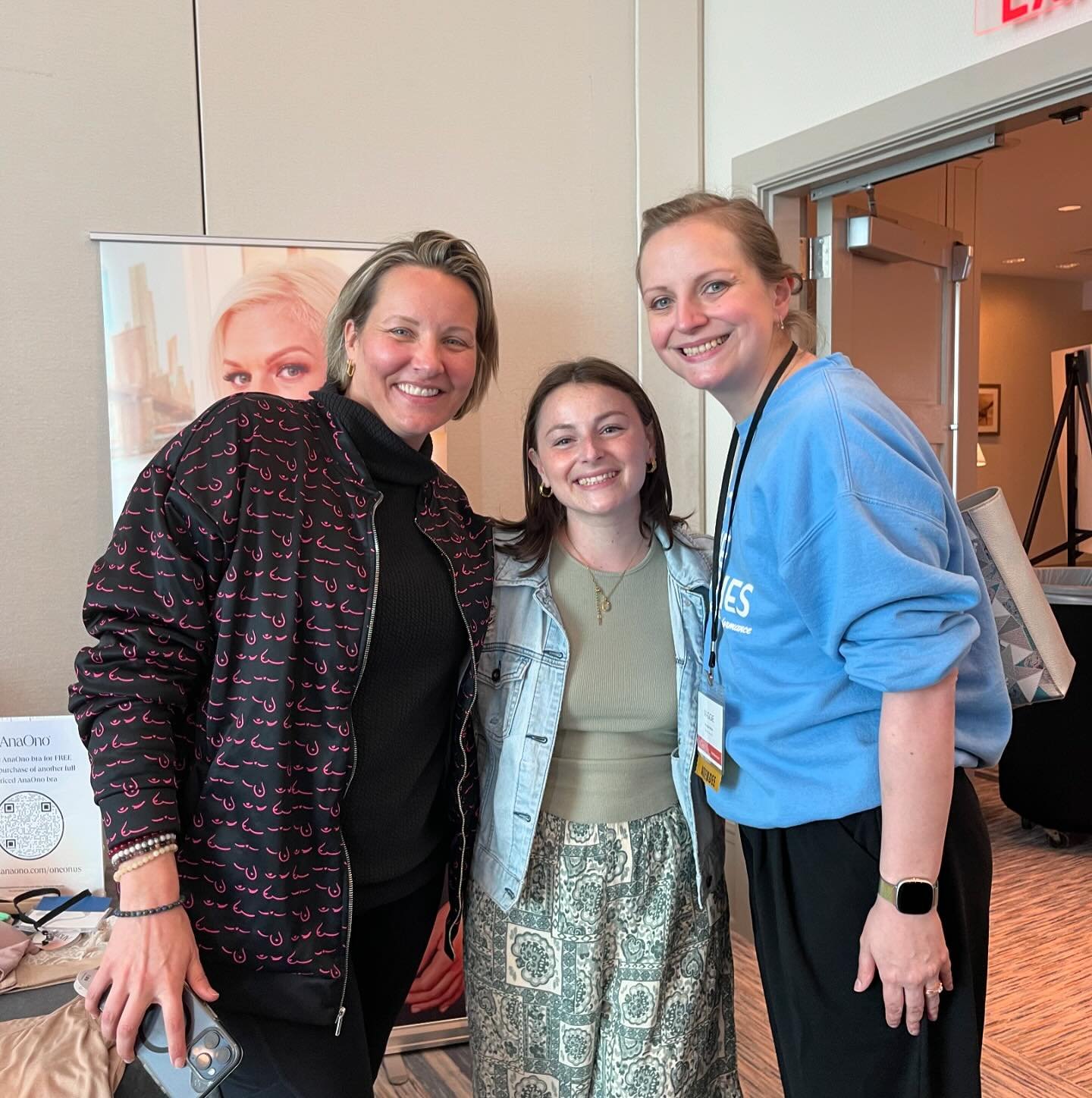 This past weekend I attended the @livingbeyondbc Metastatic Breast Cancer Conference. I have attended every in person conference since my diagnosis. It always gives me so much information about MBC. It can be overwhelming but when I give it some time