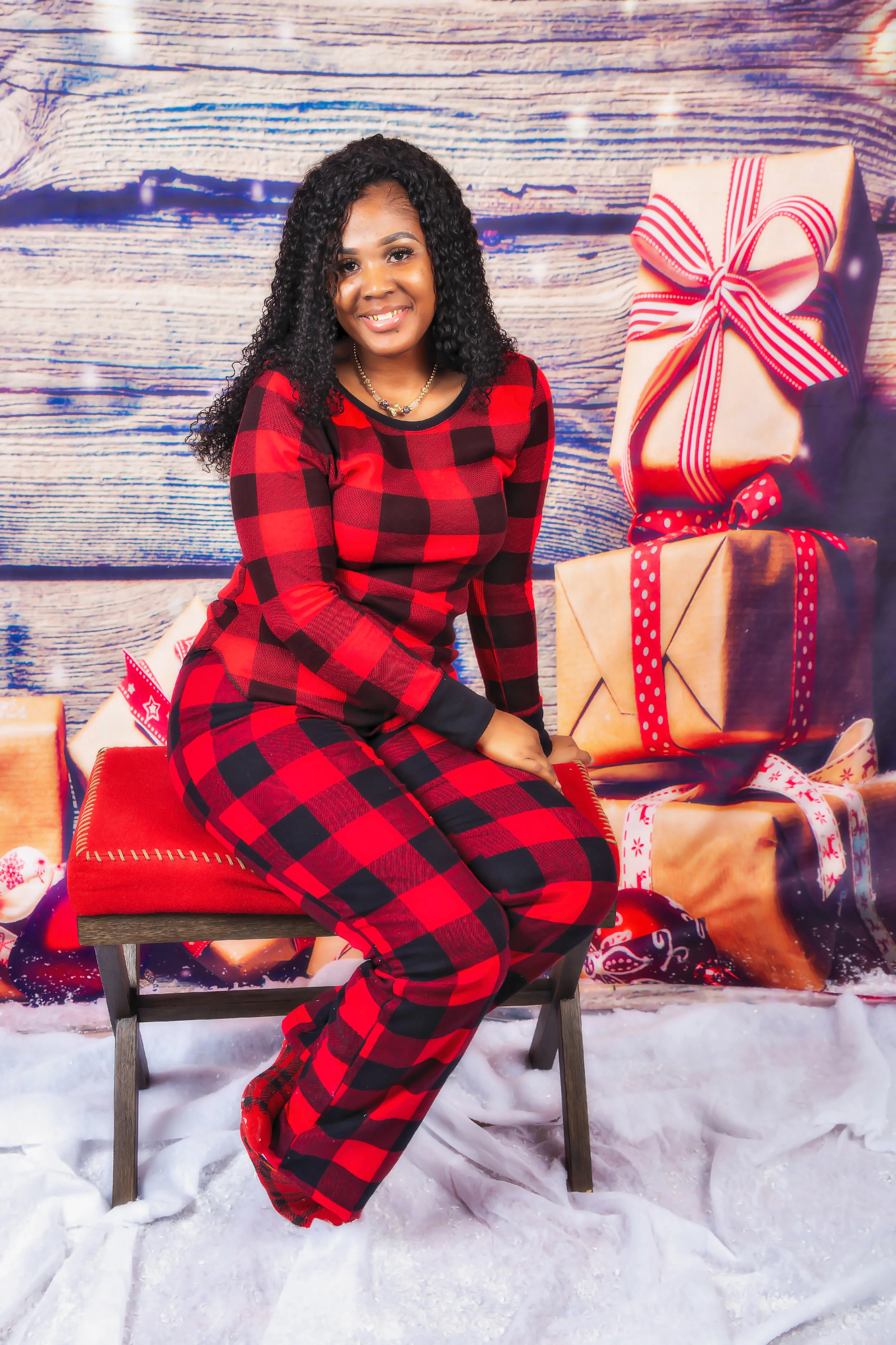 Sofia Christmas-2028.JPG