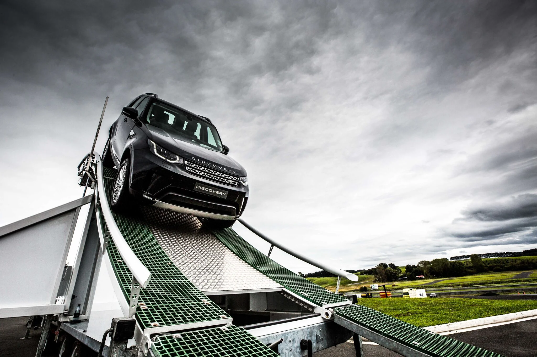 Jaguar - Art of Performance - TUE AFTERNOON 2MB-132_preview.jpeg