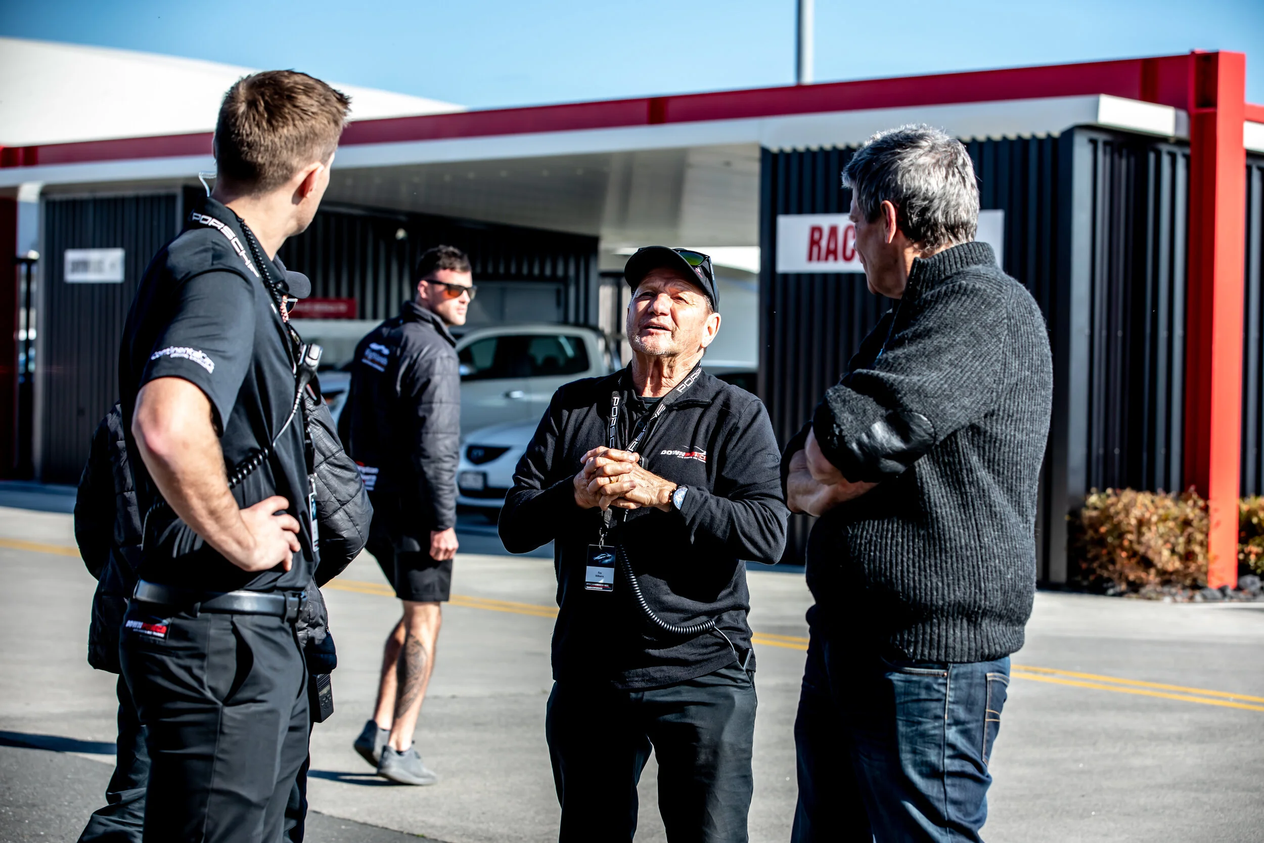 CC PORSCHE PEOPLE HR-7640.JPG