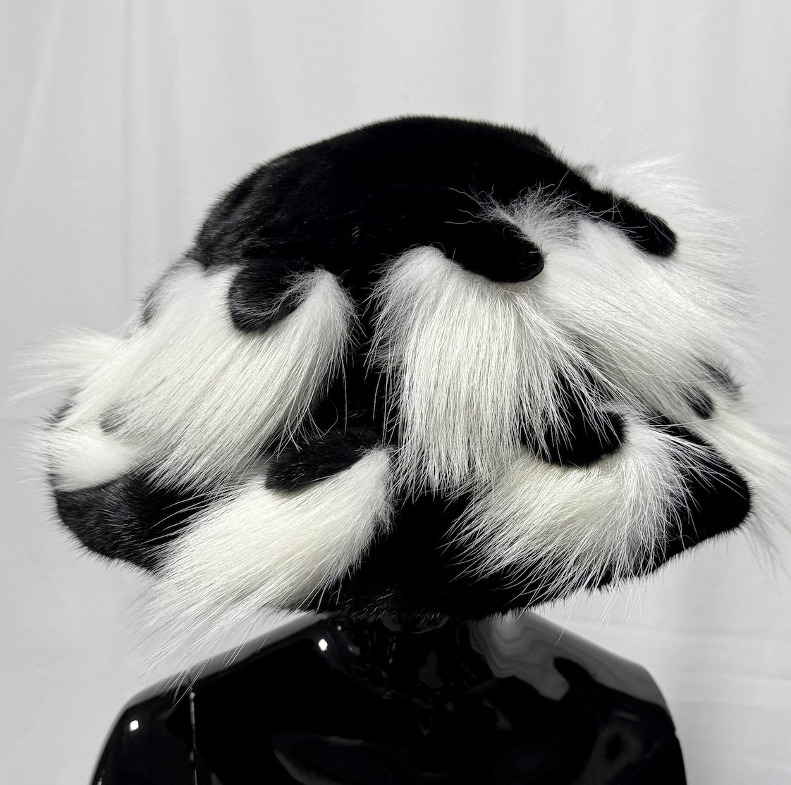 BLITZEN MINK BUCKET HAT