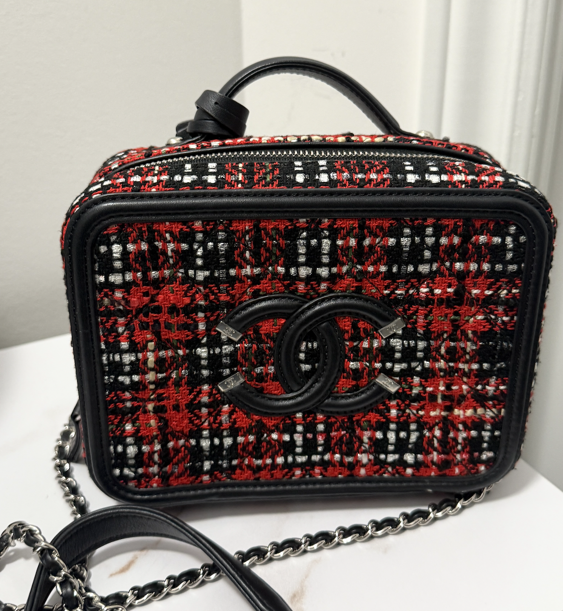 CHANEL Medium Tweed Filigree Vanity Case
