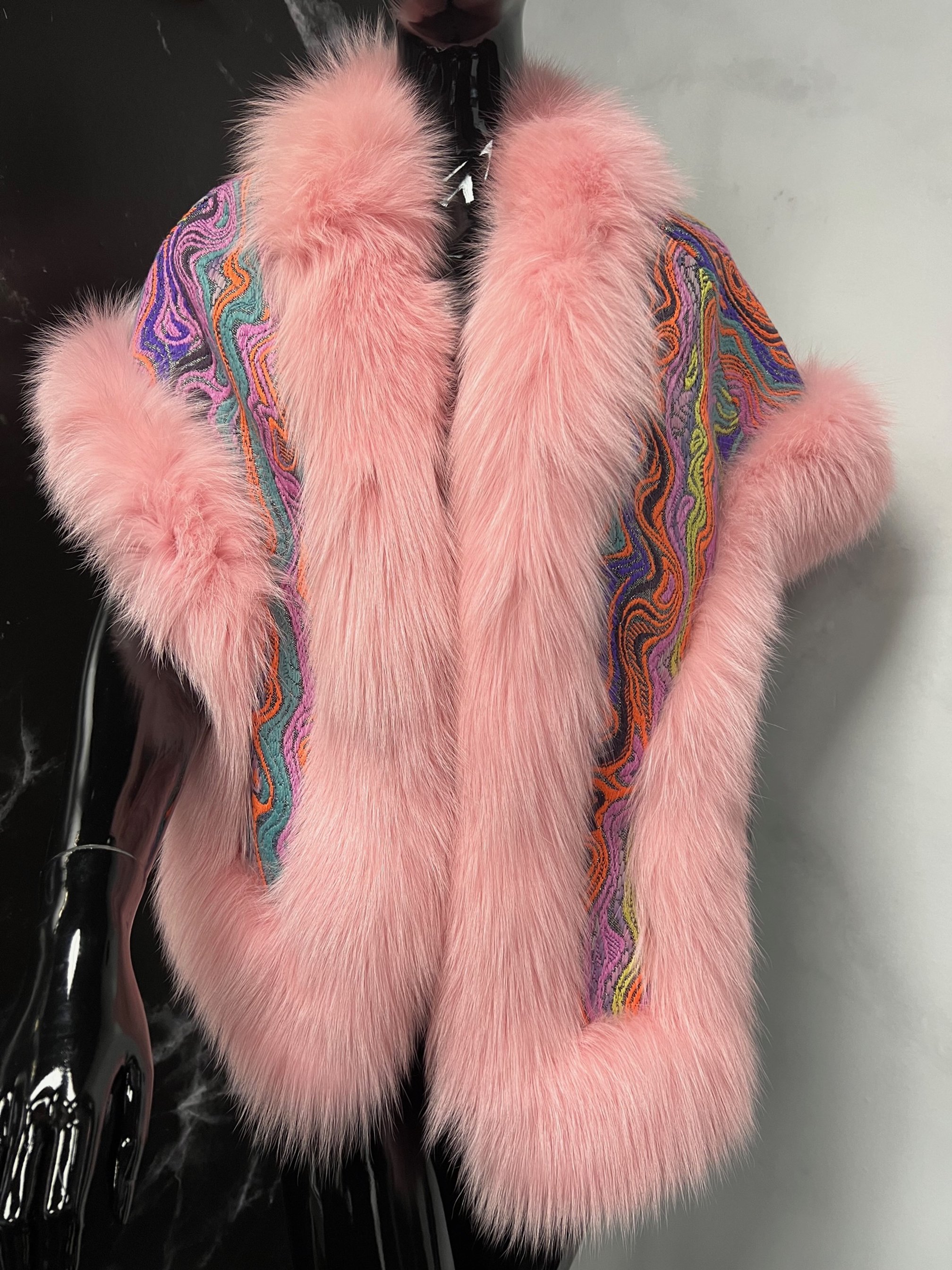 PINK FOX JACQUARD SHAWL