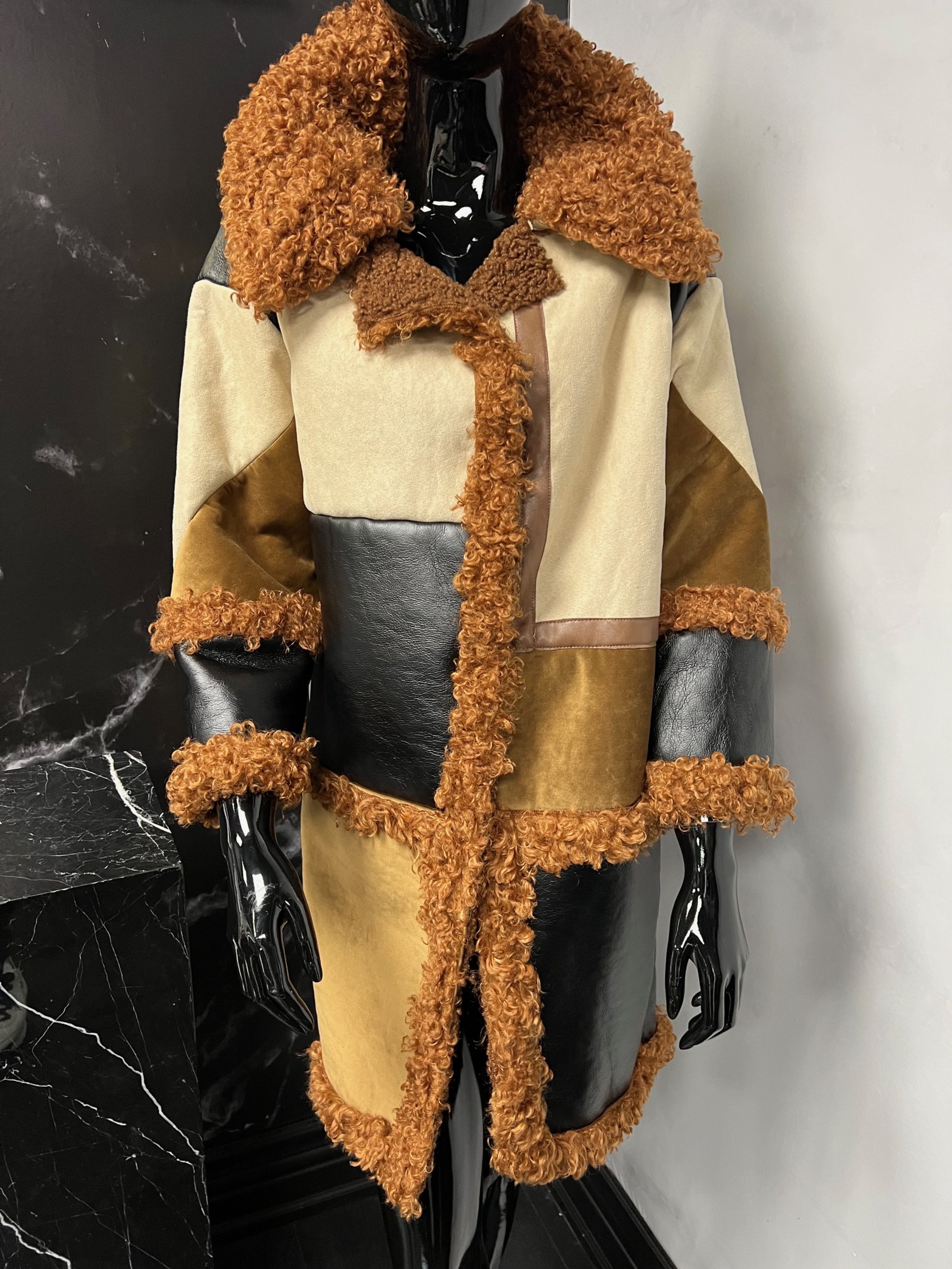 PATCHWORK COAT SIZE 6/8 (M)