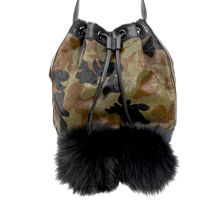 BUCKET BAG MAJOR CAMO.png